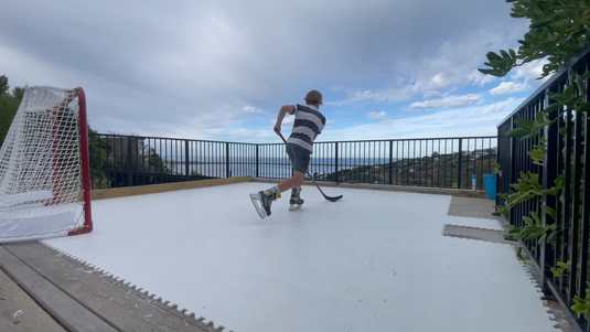 SKATING